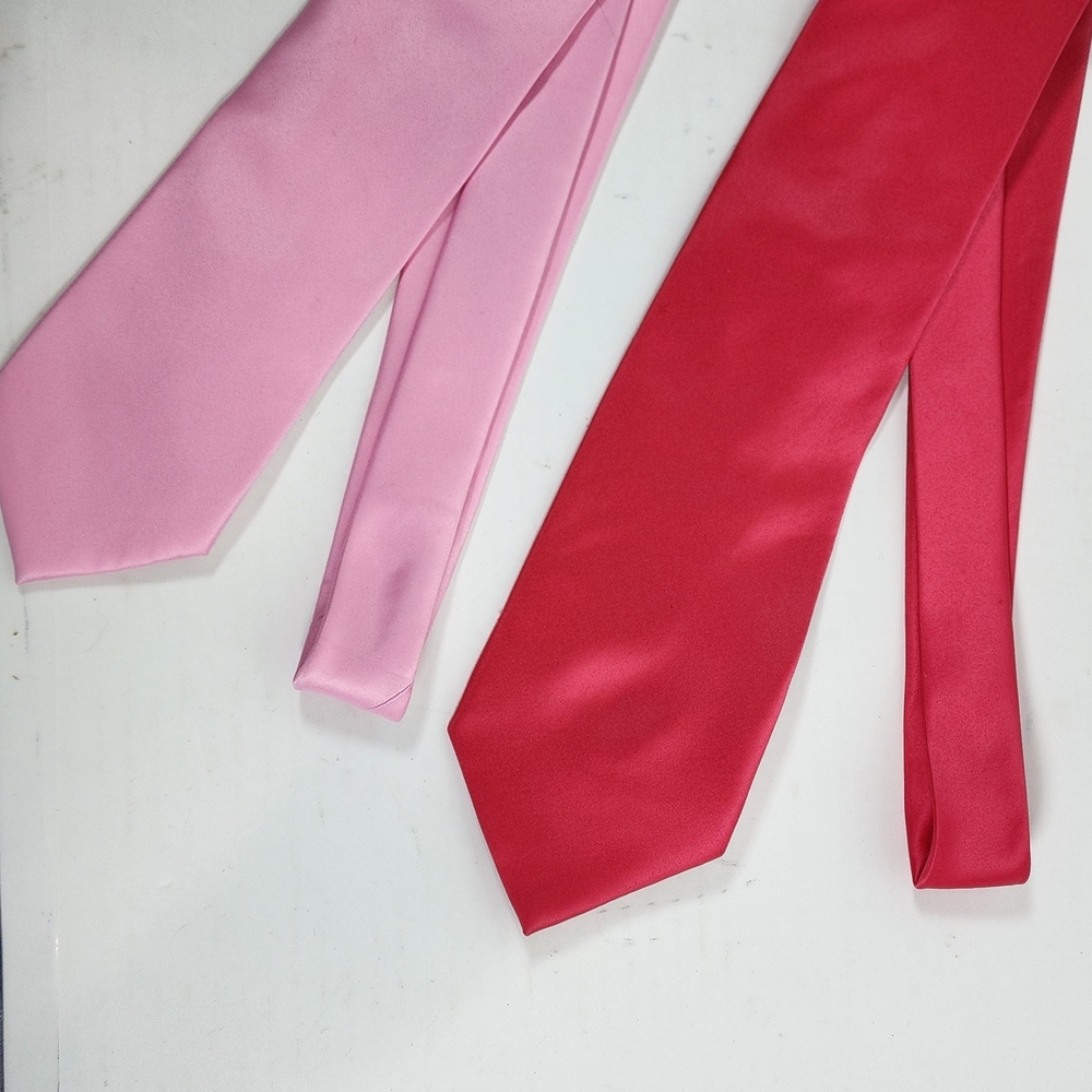 Stacy Adams Mens Necktie Set 2 Pack Solid Pink and Red Satin Finish Ties